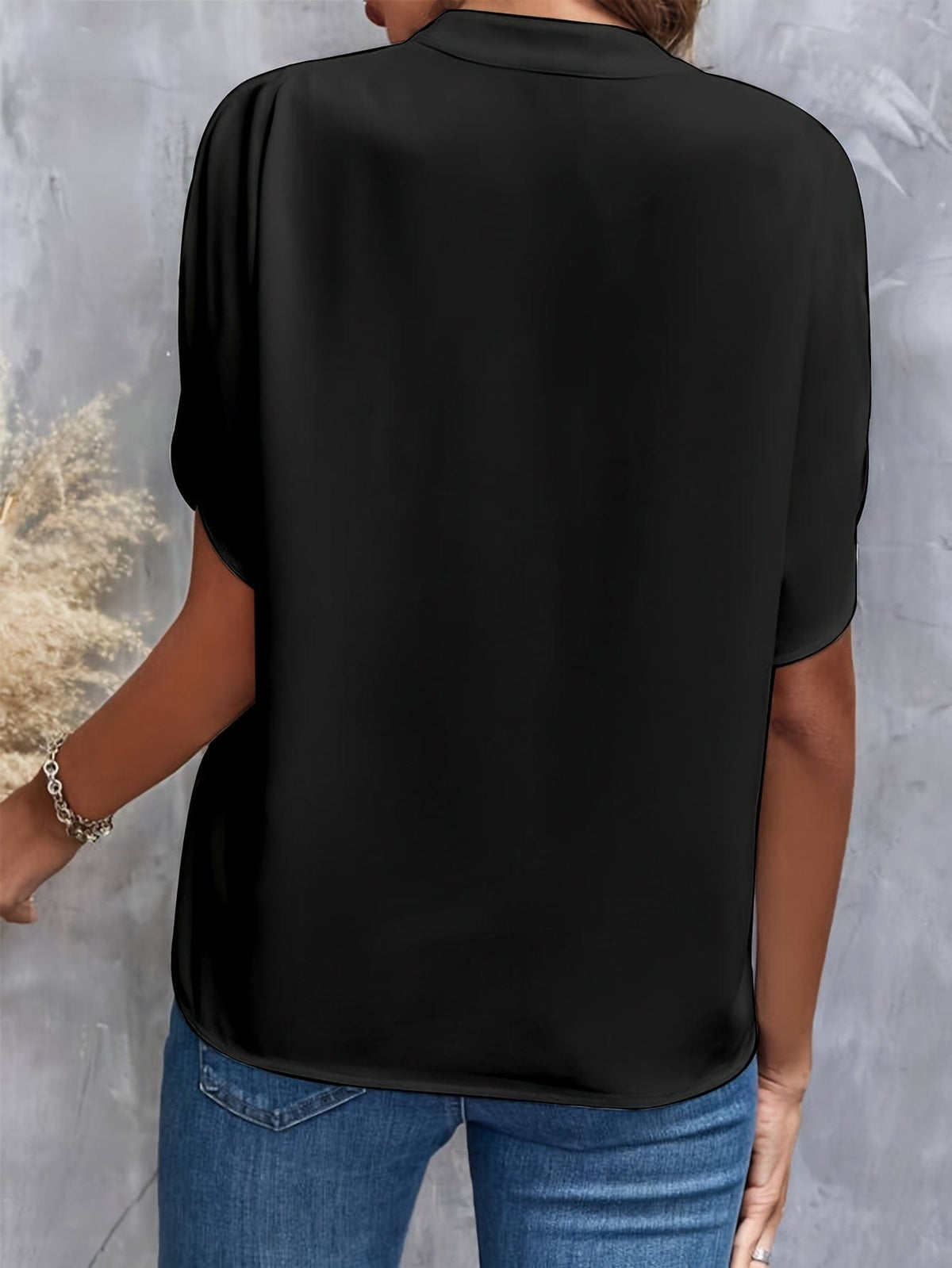 Holly | Light & Flattering Everyday Blouse