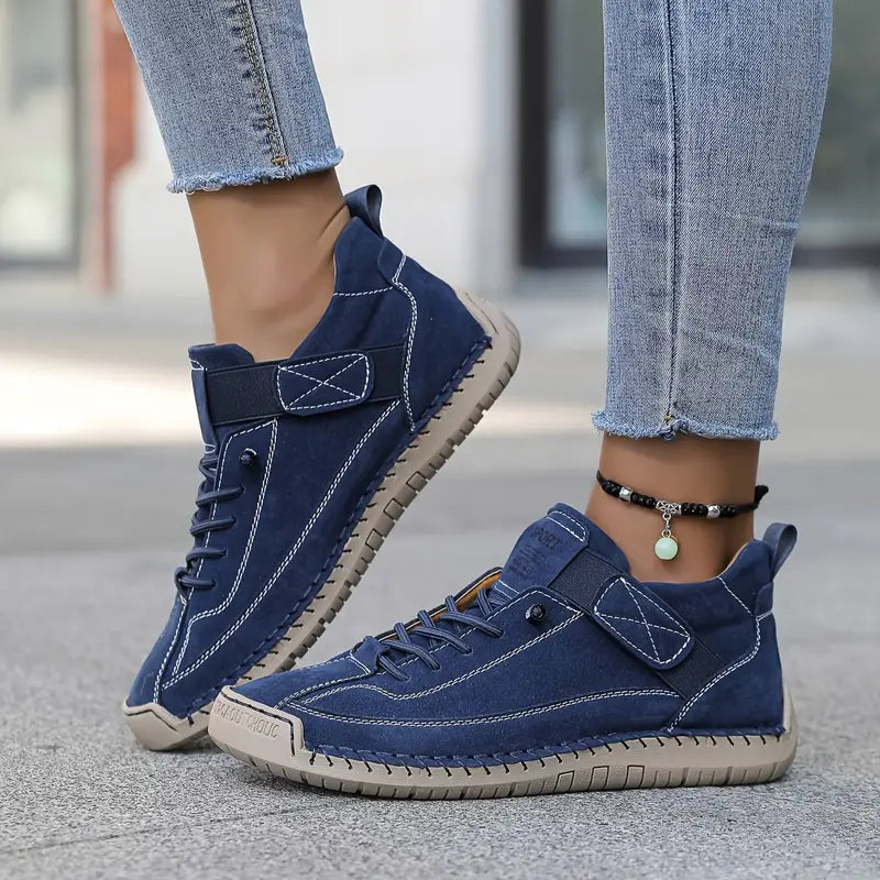 ARIA SNEAKERS