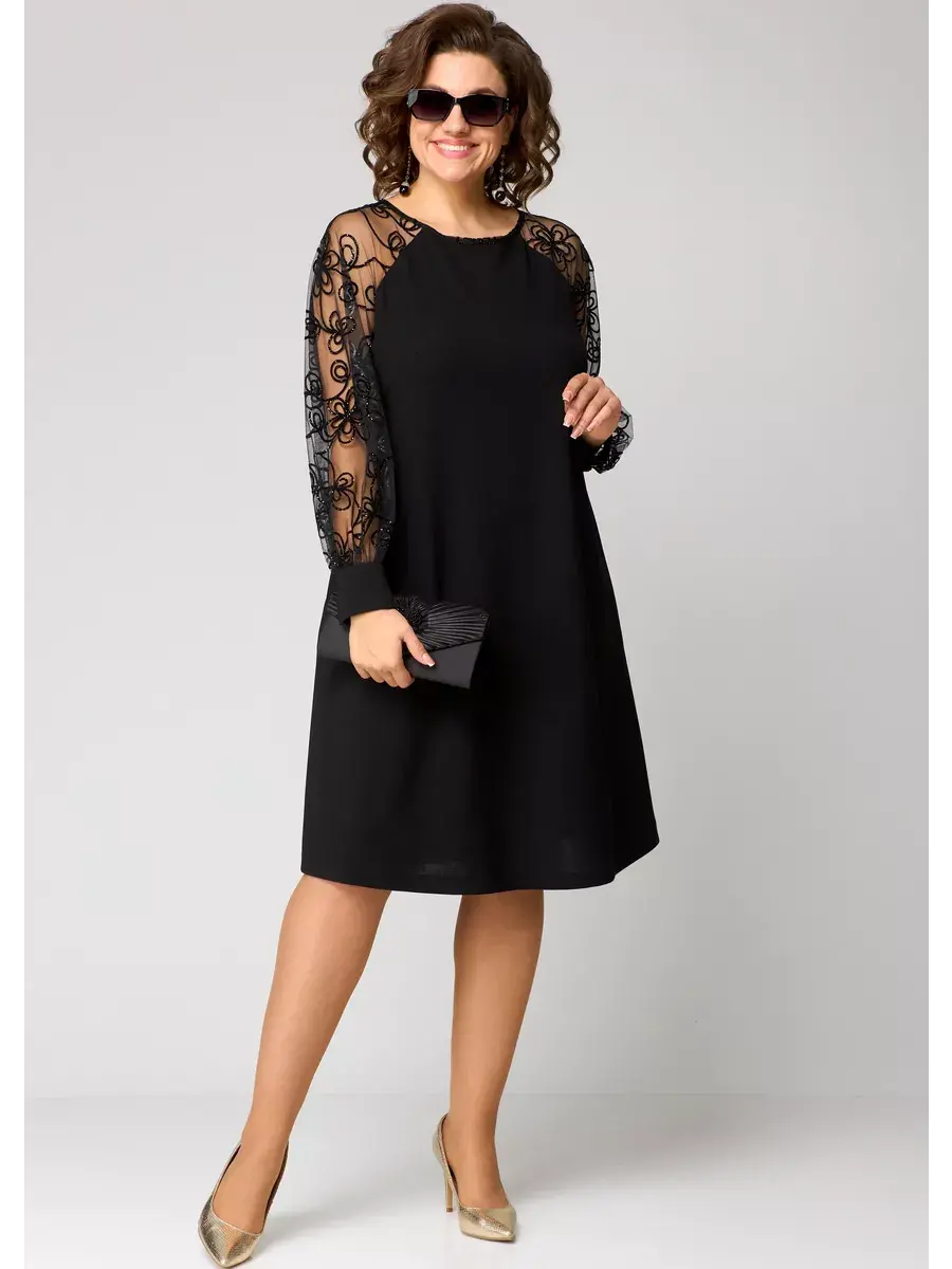 Imogen | Classic Dress with Lace Sleeves